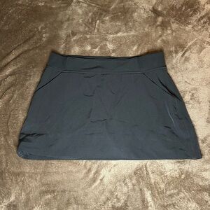 32 Degrees Women's Black Mini Skirt